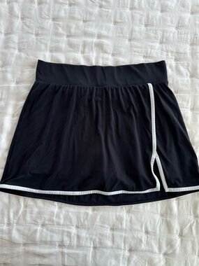 Women’s All in Motion Everyday Soft Black Tennis Skirt
